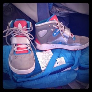 Adidas roadhouse basketball shoes